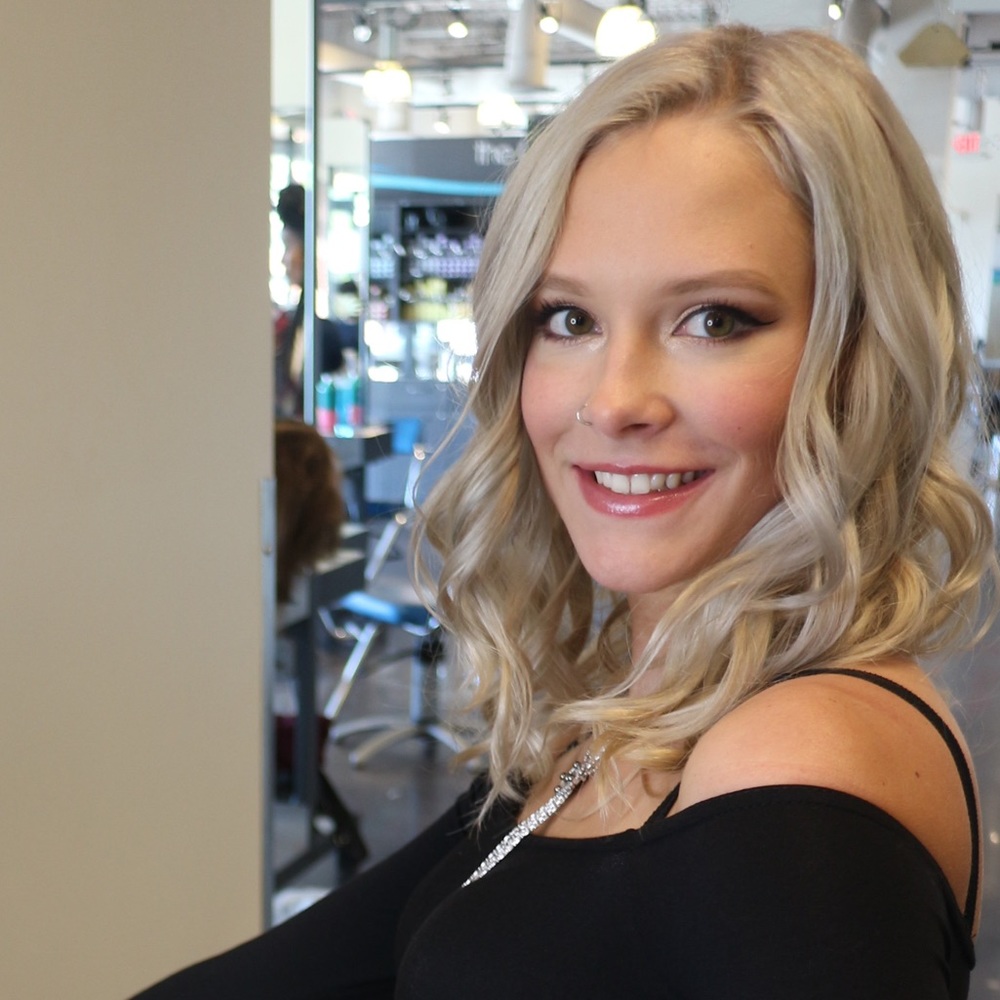 Meet your Posher, Lizzy